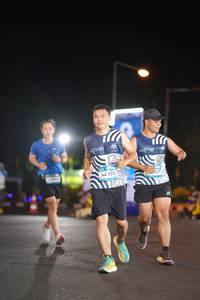 BIB: 670
                            <button type="button" onclick="openModal(23141444)" class="btn btn-primary btn-sm float-right btn-popup" data-toggle="modal" data-target=".modal-high-quality">
                        <i class="fas fa-shopping-cart"></i> Add to Cart
                    </button>
                                            <button type="button" onclick="isThisMe(23141444, true)" class="btn btn-success btn-sm float-right btn-popup btn-isme hidden" data-toggle="tooltip" data-placement="bottom" title="นี่คือรูปของคุณใช่ไหม คลิกที่นี่เพื่อเอาเข้าอัลบั้ม">
                        <i class="fas fa-plus"></i> Add to album
                    </button>
                    <button type="button" onclick="isThisMe(23141444, false)" class="btn btn-warning btn-sm float-right btn-popup btn-isnotme hidden">
                        <i class="fas fa-ban"></i> Remove from album
                    </button>